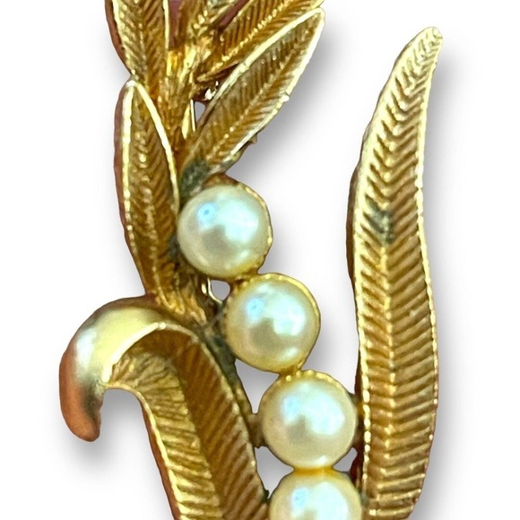 Vintage Roma Brooch Gold Tone Leaf Reeds Faux Pearl Pin Signed - Picture 8 of 8